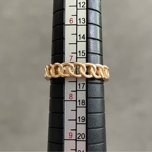 🩵 3/$15 🩵 chain design ring